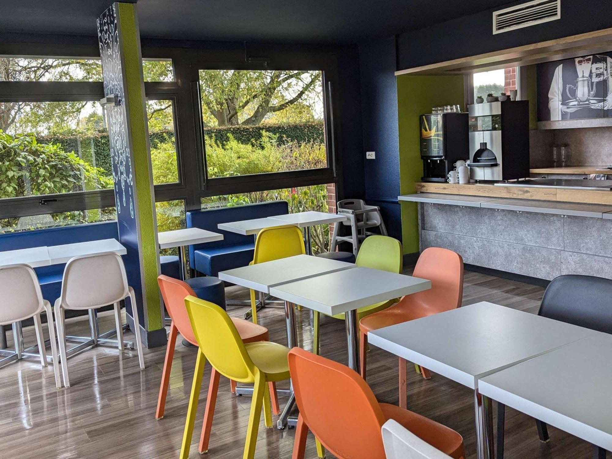 Ibis Budget Saint-Omer Centre Экстерьер фото